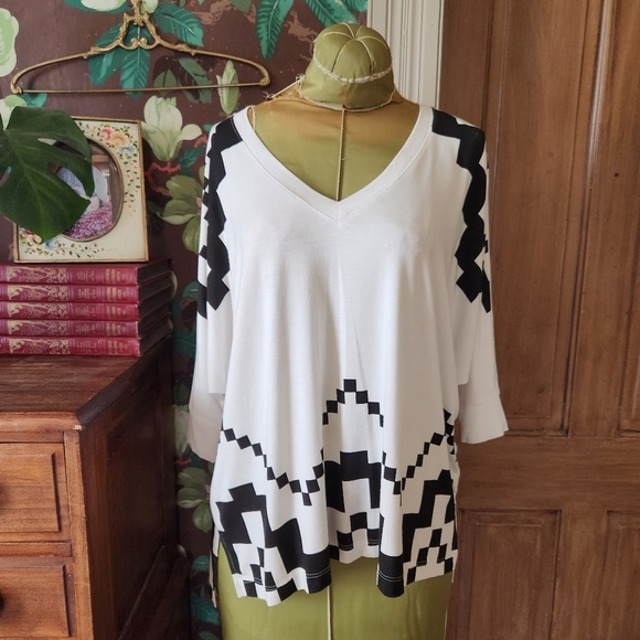 Karen By Karen Kane Tops - KAREN BY KAREN KANE High Low Top Size Medium